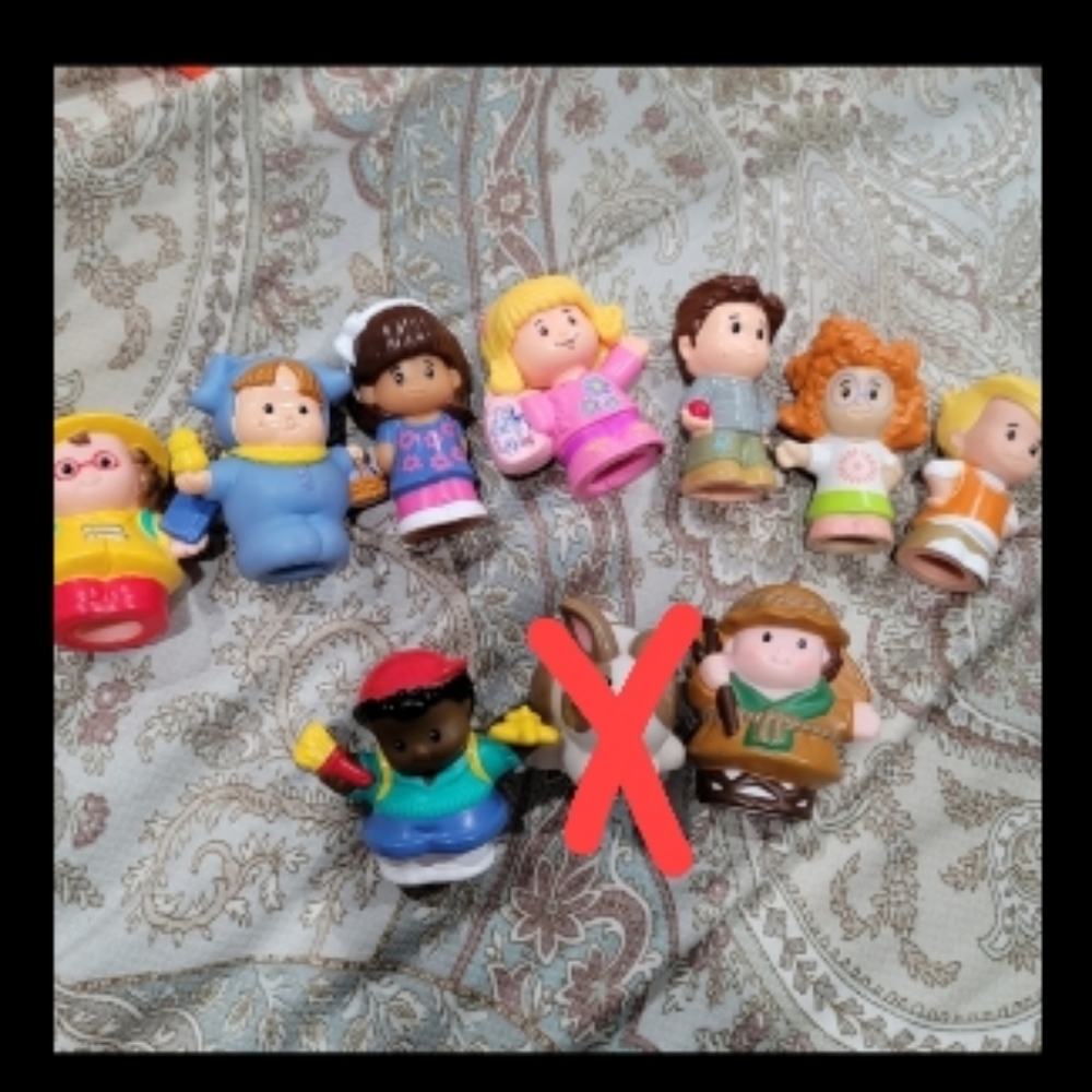 Vintage Fisher Price Little People Lot of  figures kids toy